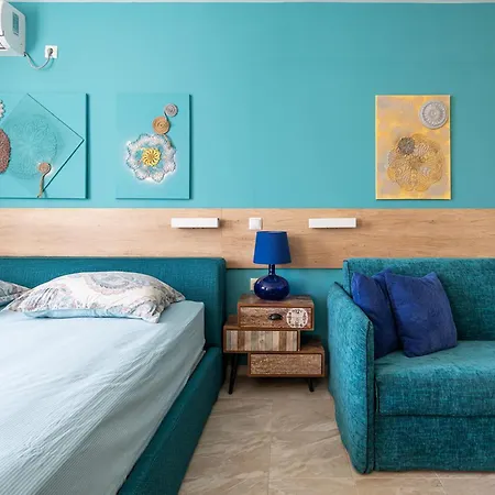 Turquoise Pomorie